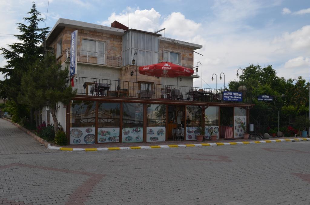 Erciyes Stone Hotel Üchisar Exteriér fotografie